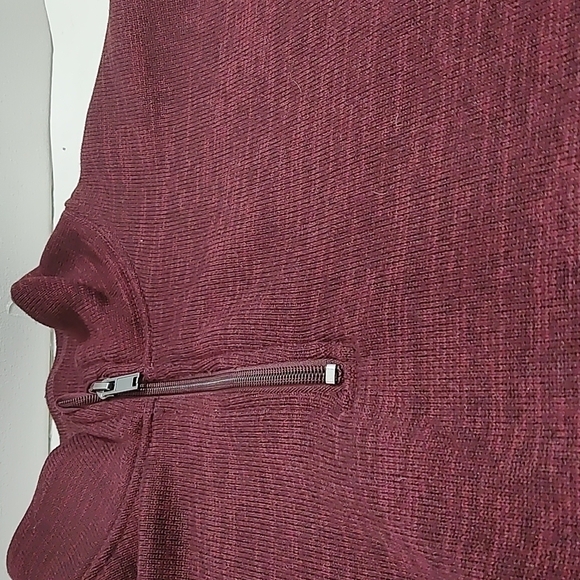 Old Navy women's sweater burgundy Size: L. - Picture 4 of 4